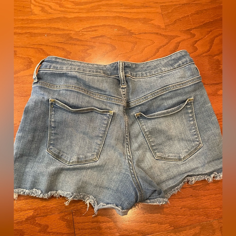 Jean Shorts - Picture 2 of 3